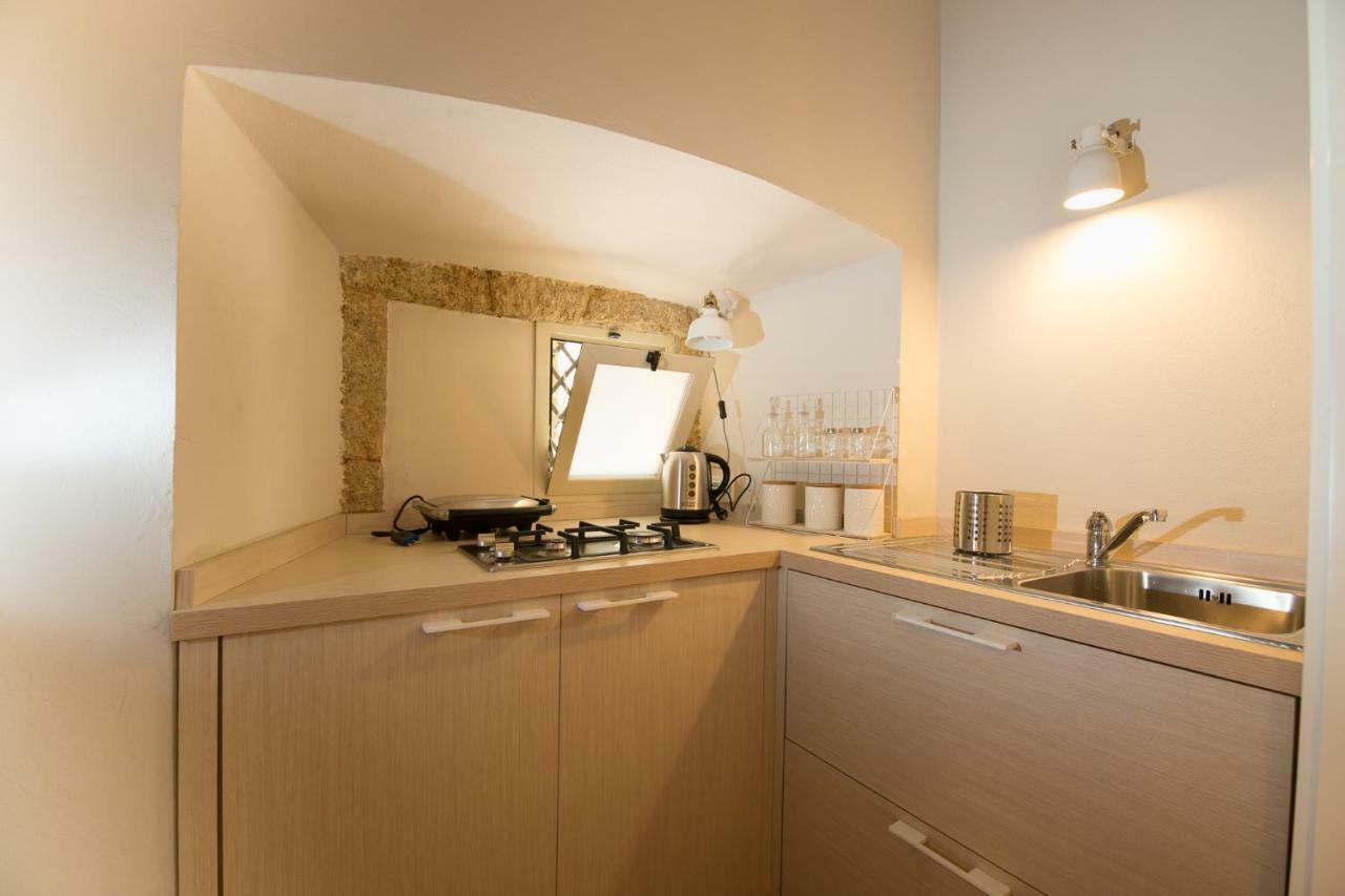 كالتاجيروني Palazzo Taranto Luxury Rooms المظهر الخارجي الصورة